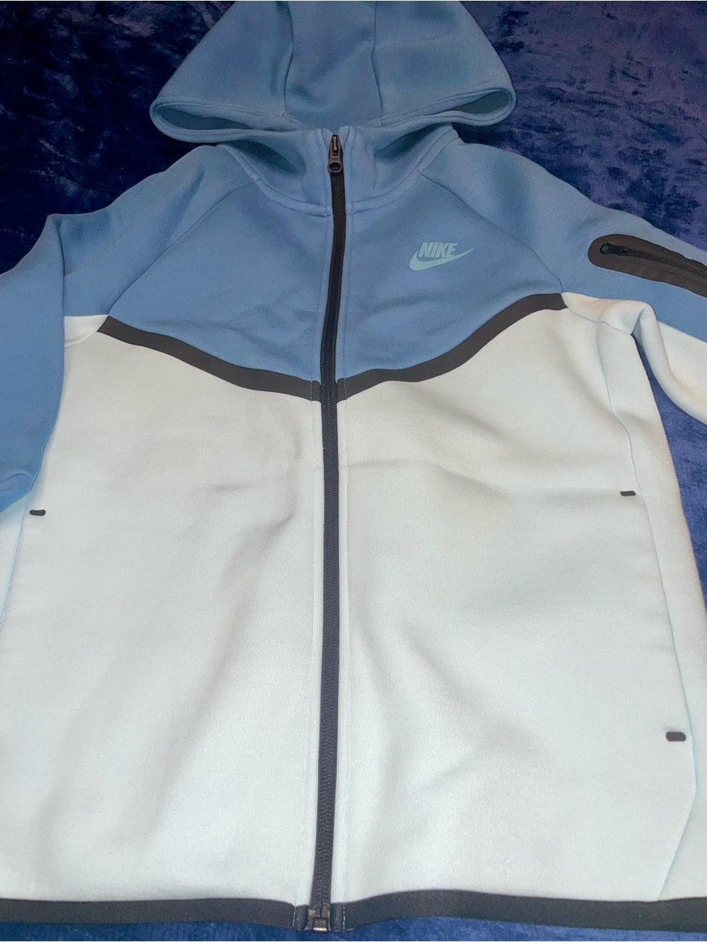 NIKE TECH SET SZ L - Picture 2 of 15